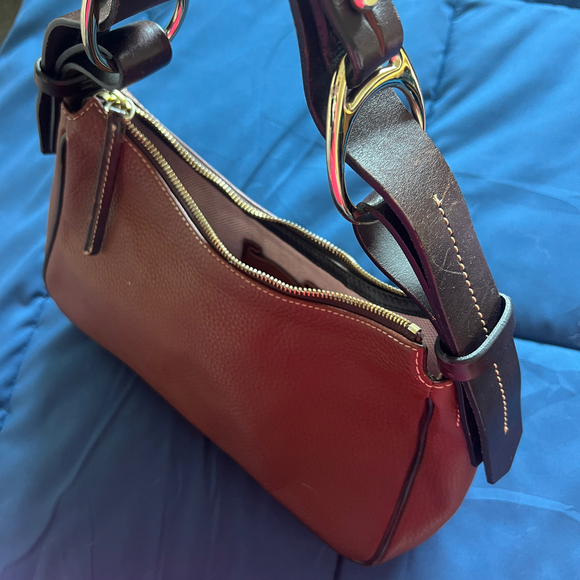 Dooney & Bourke | Brown Leather Shoulder Bag - Picture 8 of 8
